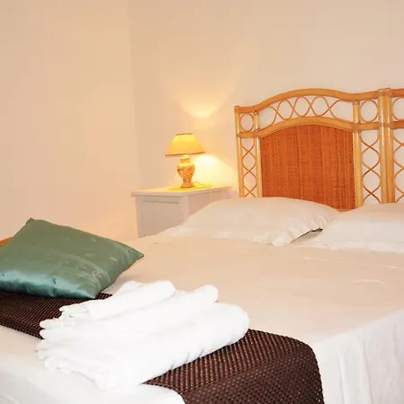 Bed and Breakfast Salenterra 3*